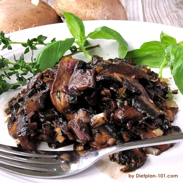 Sautéed Balsamic Portobello Mushrooms (South Beach Phase 1 Recipe)