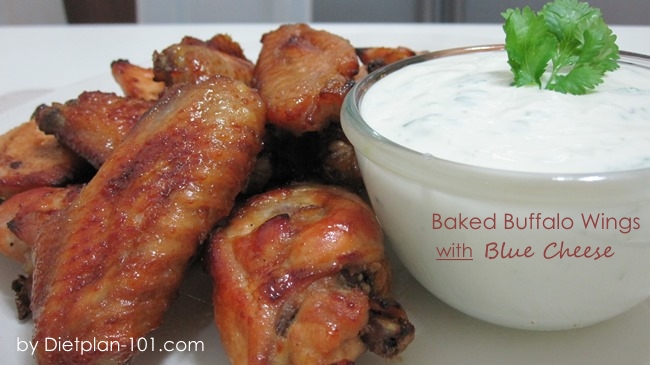 Buffalo wing served with Blue Cheese dip